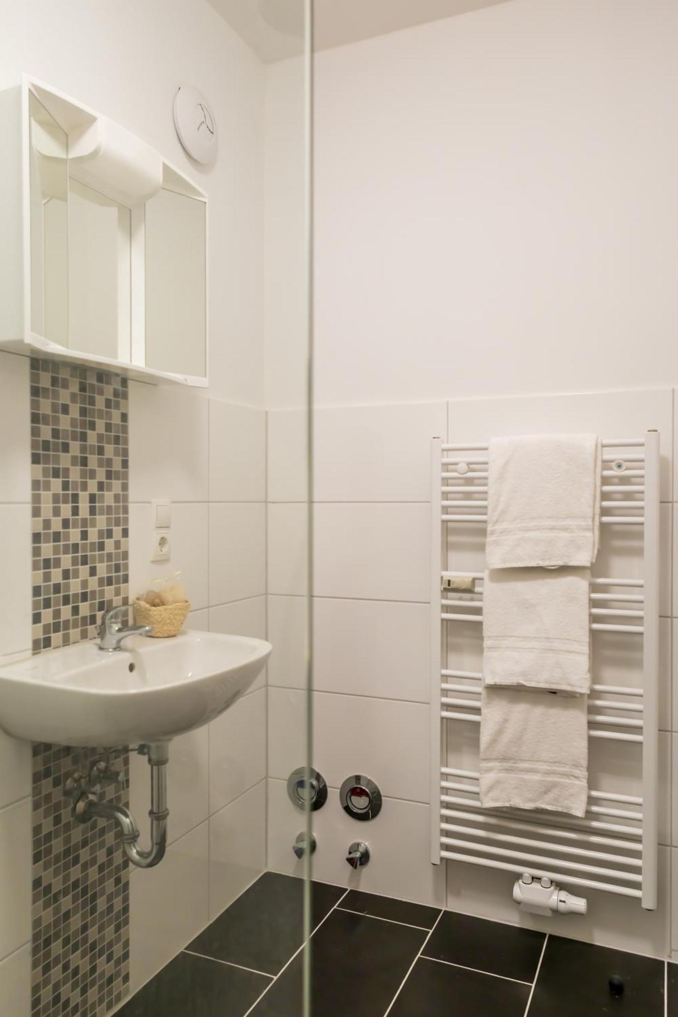 City Apartments Вильгельмсхафен Экстерьер фото